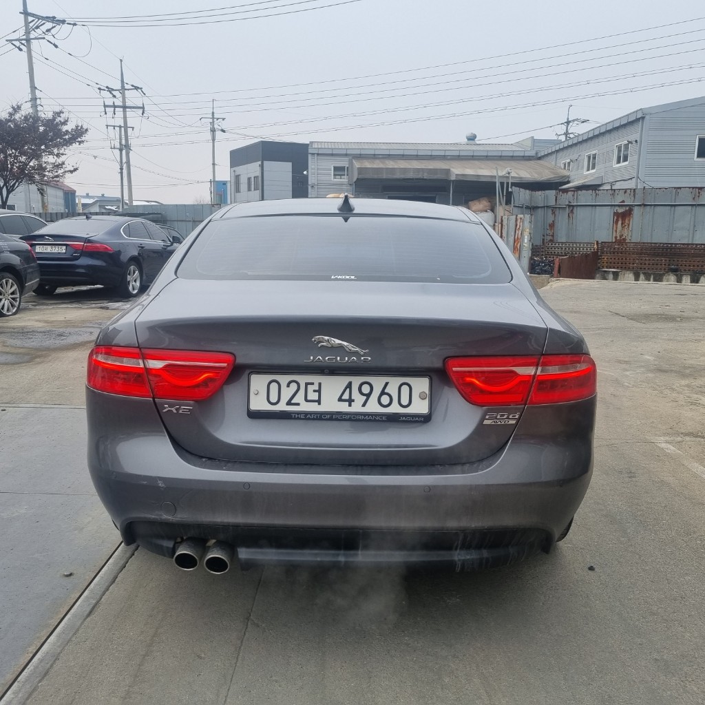 SAJAA4BN1JCP34326 Jaguar Xe 20d