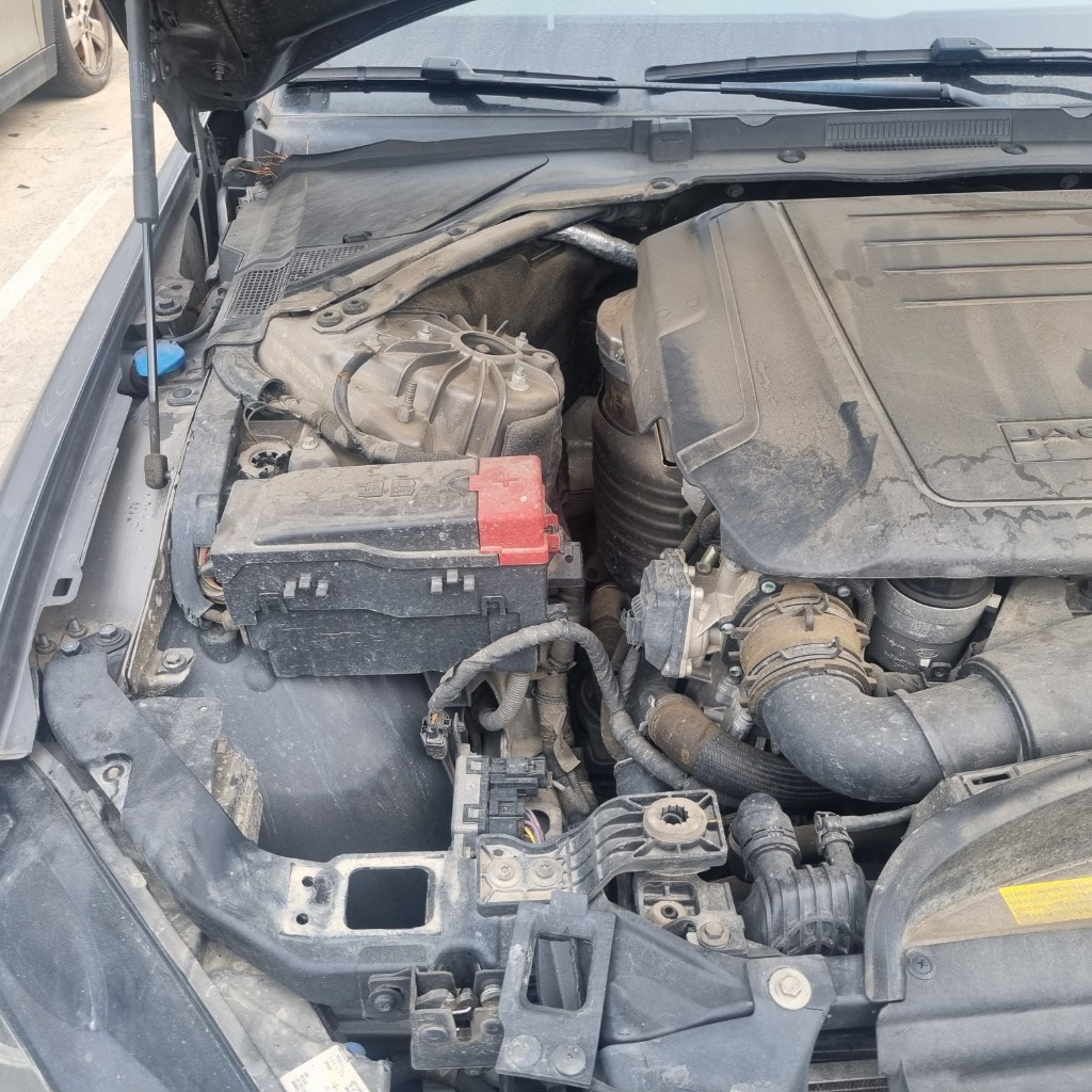 SAJAA4BN1JCP34326 Jaguar Xe 20d