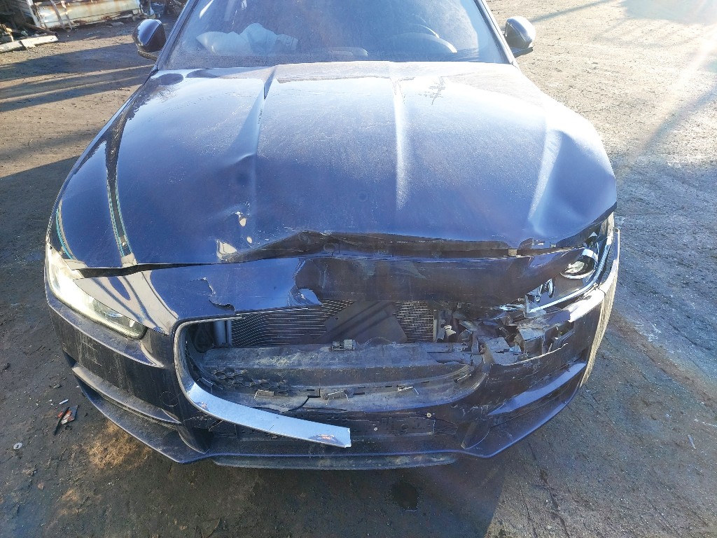 Jaguar Xe 20d 2017 SAJAA4BN2HCP02768 Image 53