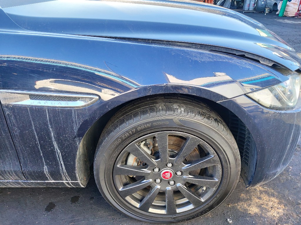 Jaguar Xe 20d 2017 SAJAA4BN2HCP02768 Image 7