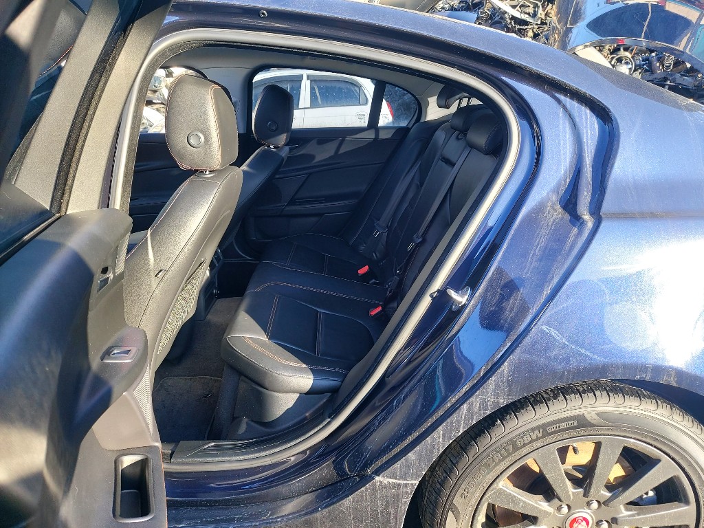 Jaguar Xe 20d 2017 SAJAA4BN2HCP02768 Image 36