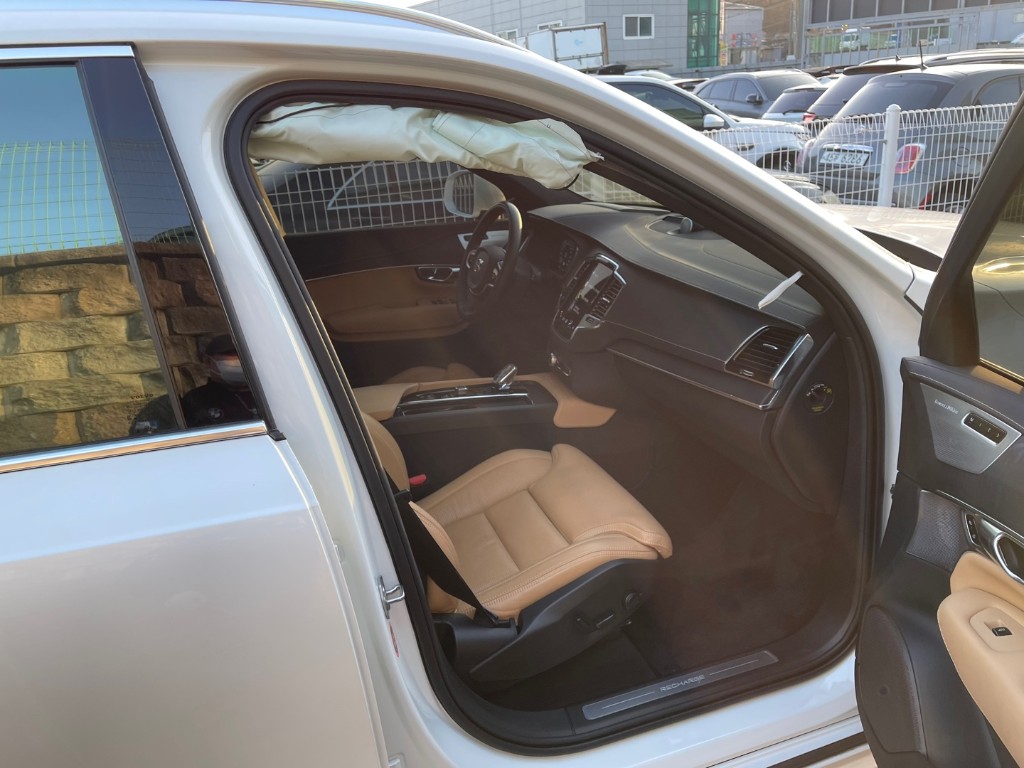 Volvo XC90 2021 YV1LFBR0DM1706186 Image 33