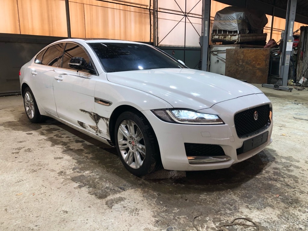Jaguar Xf X260 2018 SAJBB4BNXJCY61805 Image 58