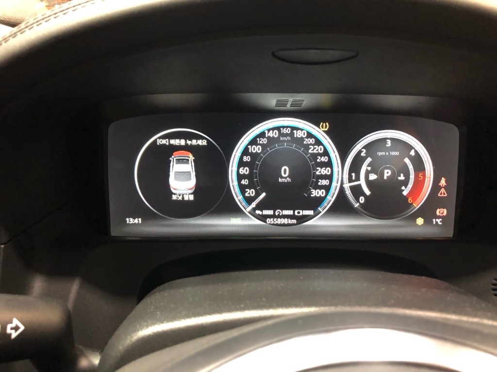 Jaguar Xf X260 2018 SAJBB4BNXJCY61805 Image 26