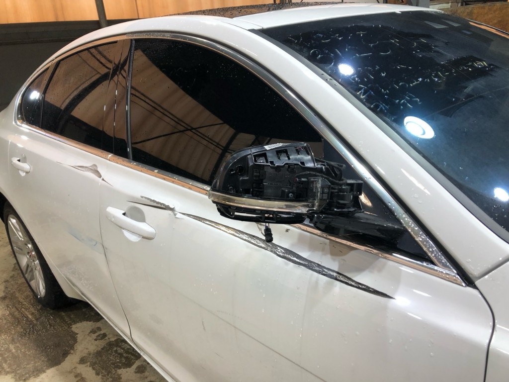 Jaguar Xf X260 2018 SAJBB4BNXJCY61805 Image 43