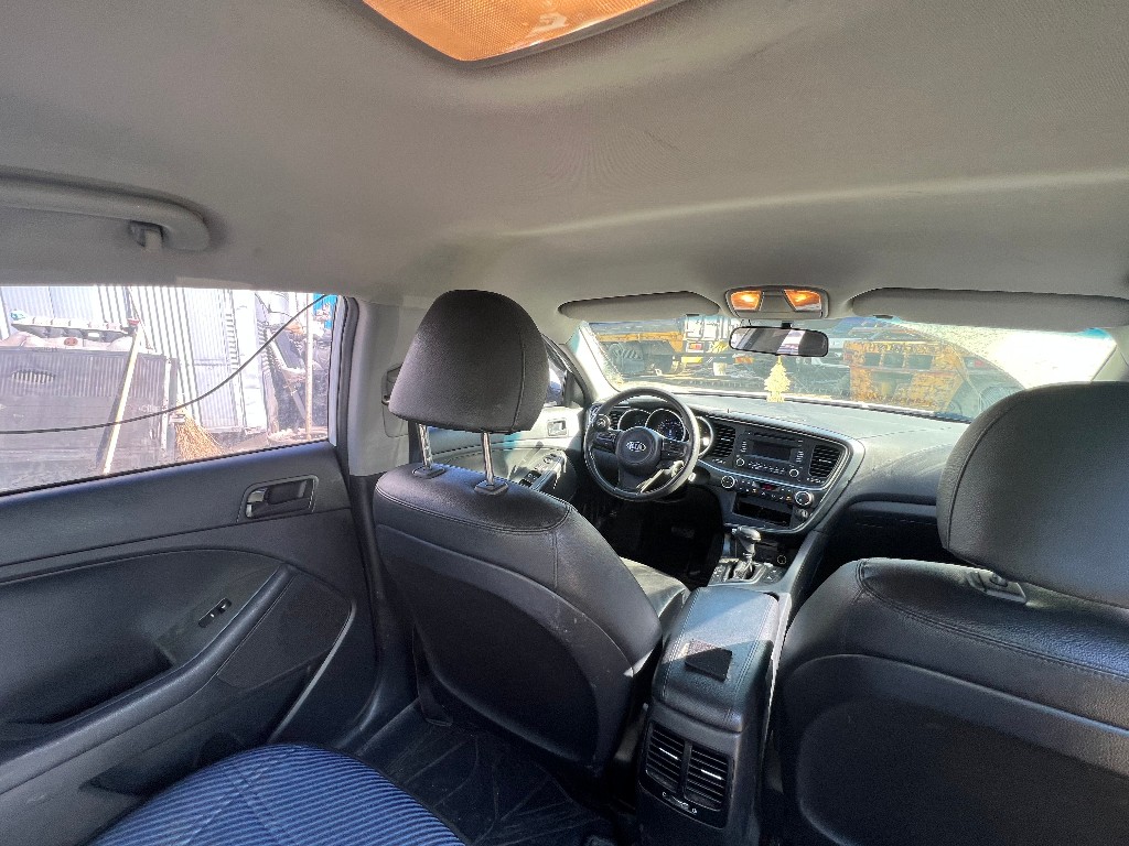 KNAGN418BEA523242 KIA K5