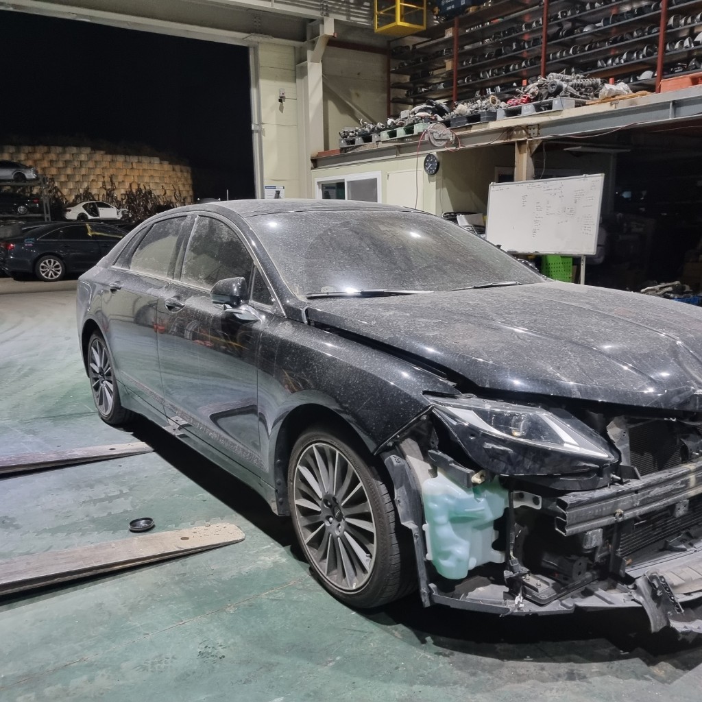 Lincoln MKZ 2016 3LN6L2G95GR621807 Image 4