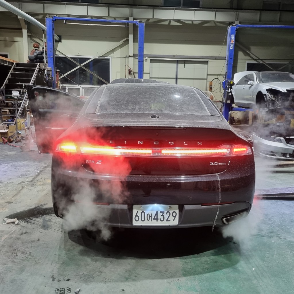 Lincoln MKZ 2016 3LN6L2G95GR621807 Image 6