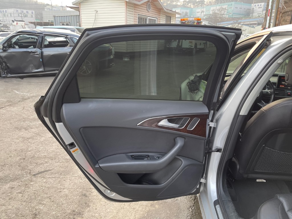 Audi New A6 2014 WAUZZZ4G9EN131220 Image 35