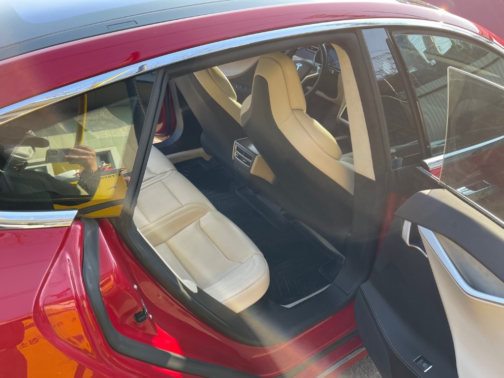 Tesla Others 2017 5YJSA1E26HF218219 Image 27