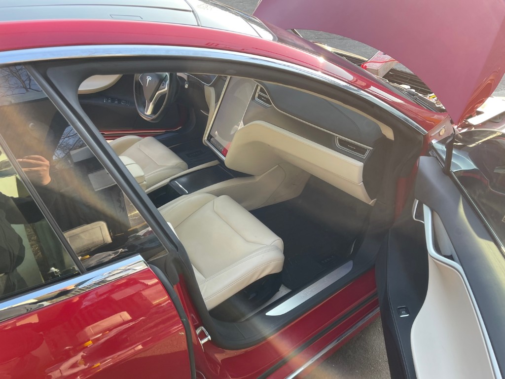 Tesla Others 2017 5YJSA1E26HF218219 Image 29