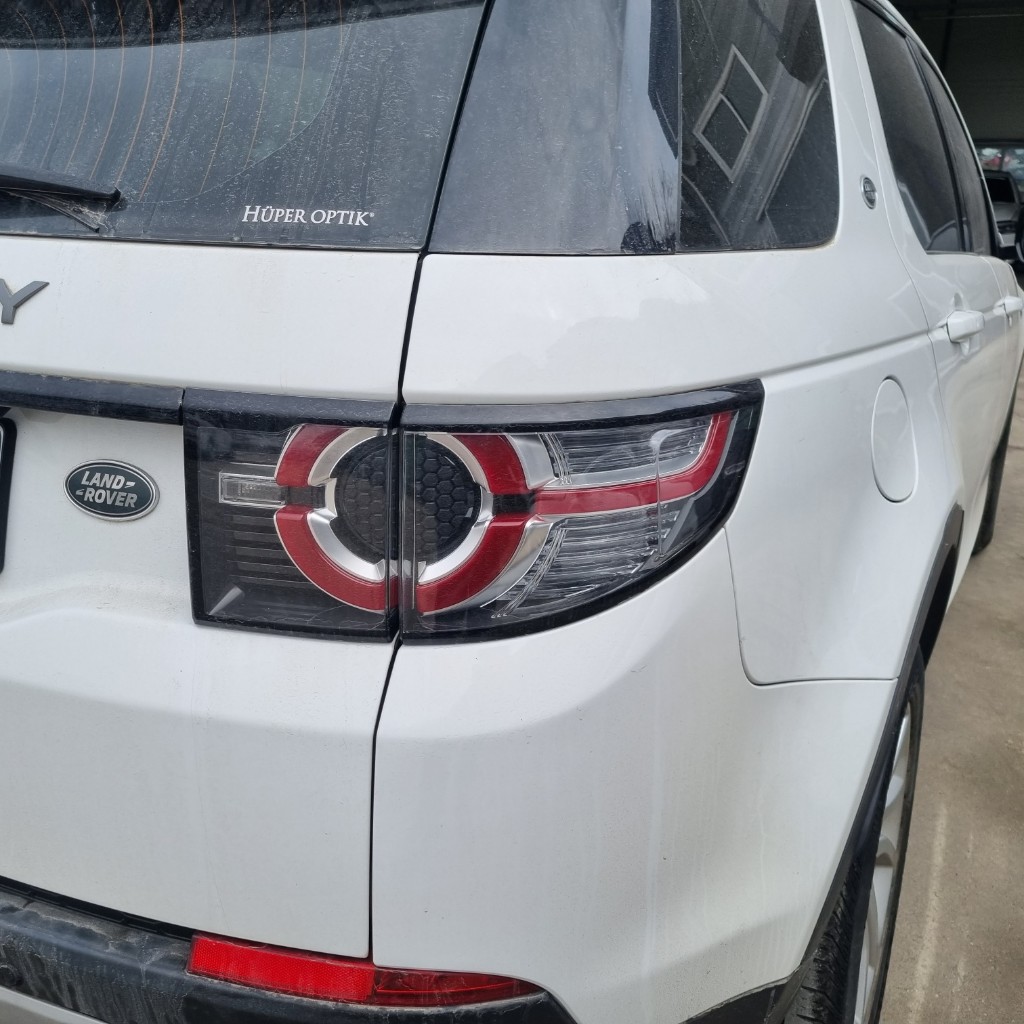 Land Rover Discovery 5 2019 SALCA2BN3KH823856 Image 9