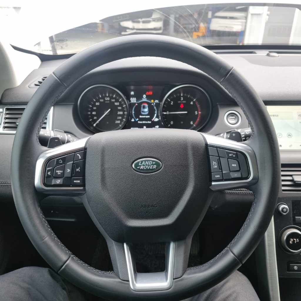 Land Rover Discovery 5 2019 SALCA2BN3KH823856 Image 13