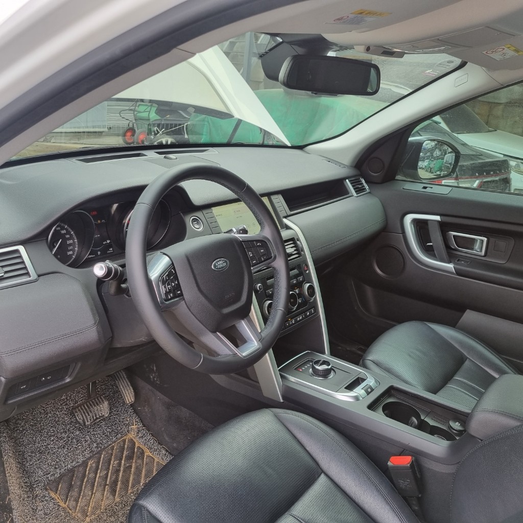 Land Rover Discovery 5 2019 SALCA2BN3KH823856 Image 15