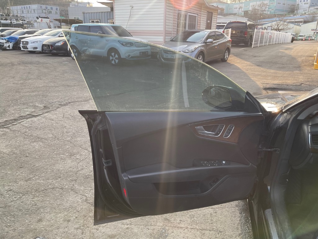 WAUZZZ4G8EN003258 Audi A7