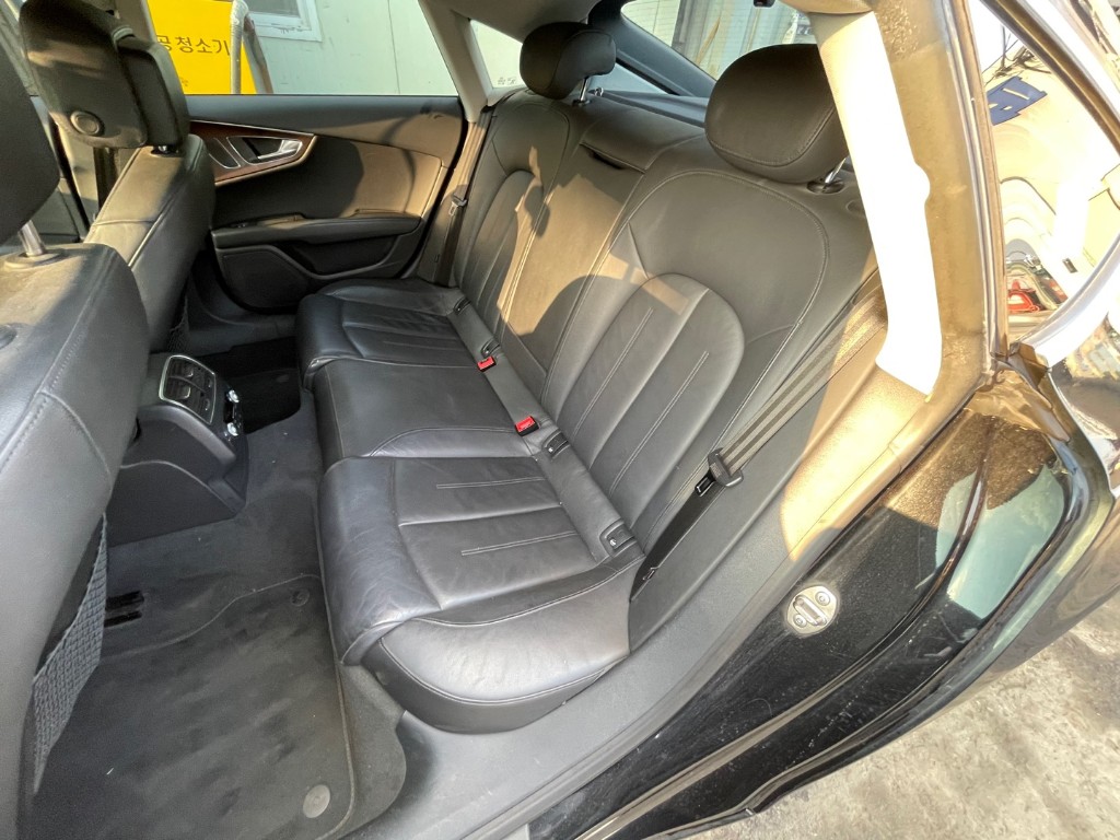 WAUZZZ4G8EN003258 Audi A7