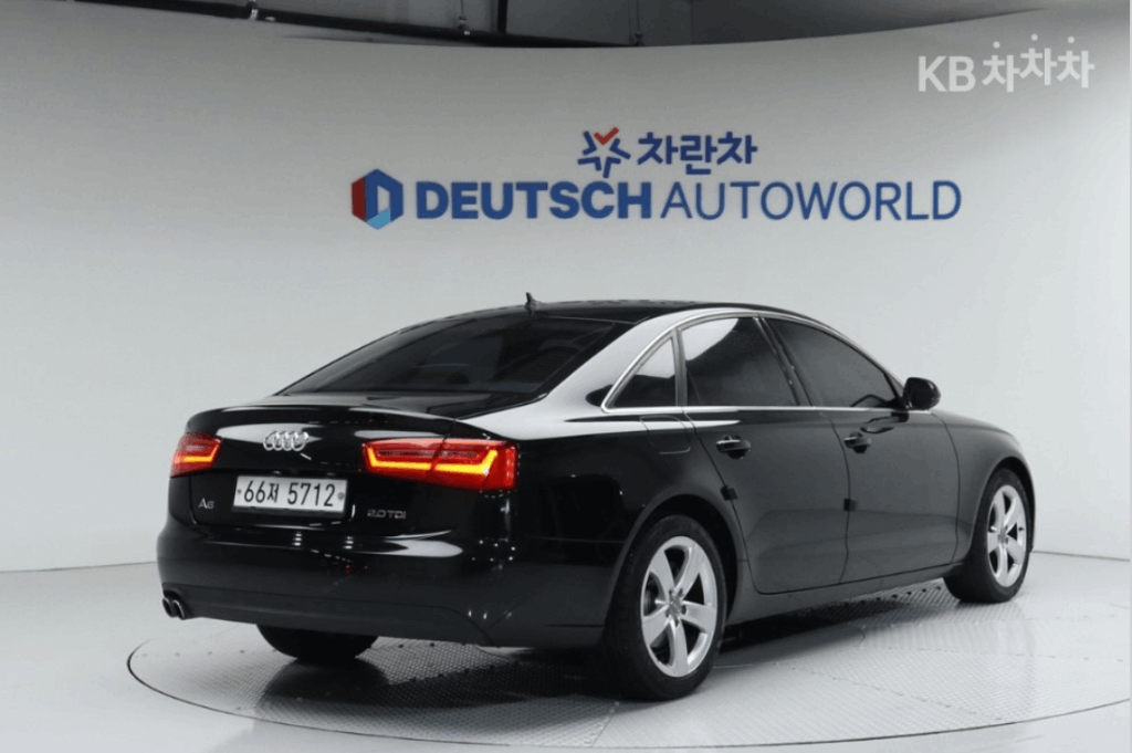 Audi New A6 2014 WAUZZZ4G5EN099883 Image 2