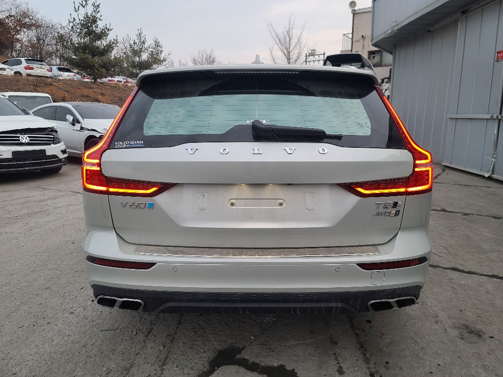 Volvo V60 2020 YV1ZZ102CL1047763 Image 35