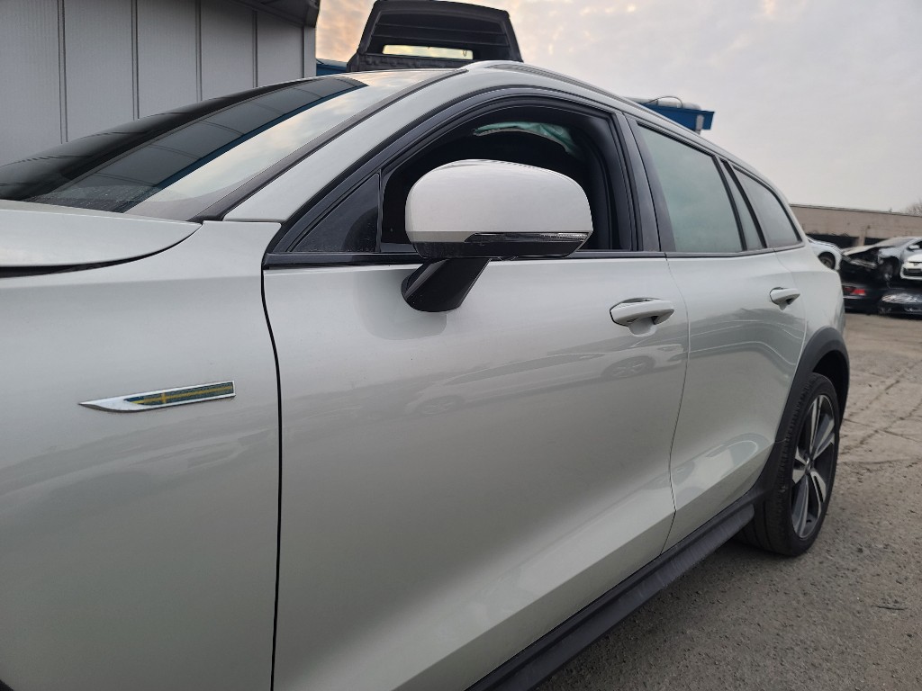 Volvo V60 2020 YV1ZZ102CL1047763 Image 39