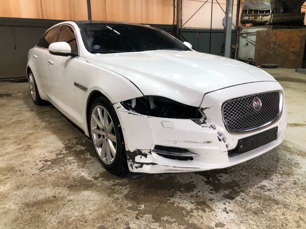 Jaguar Xj 3.0d 2015 SAJAA2228FNV87816 Image 55
