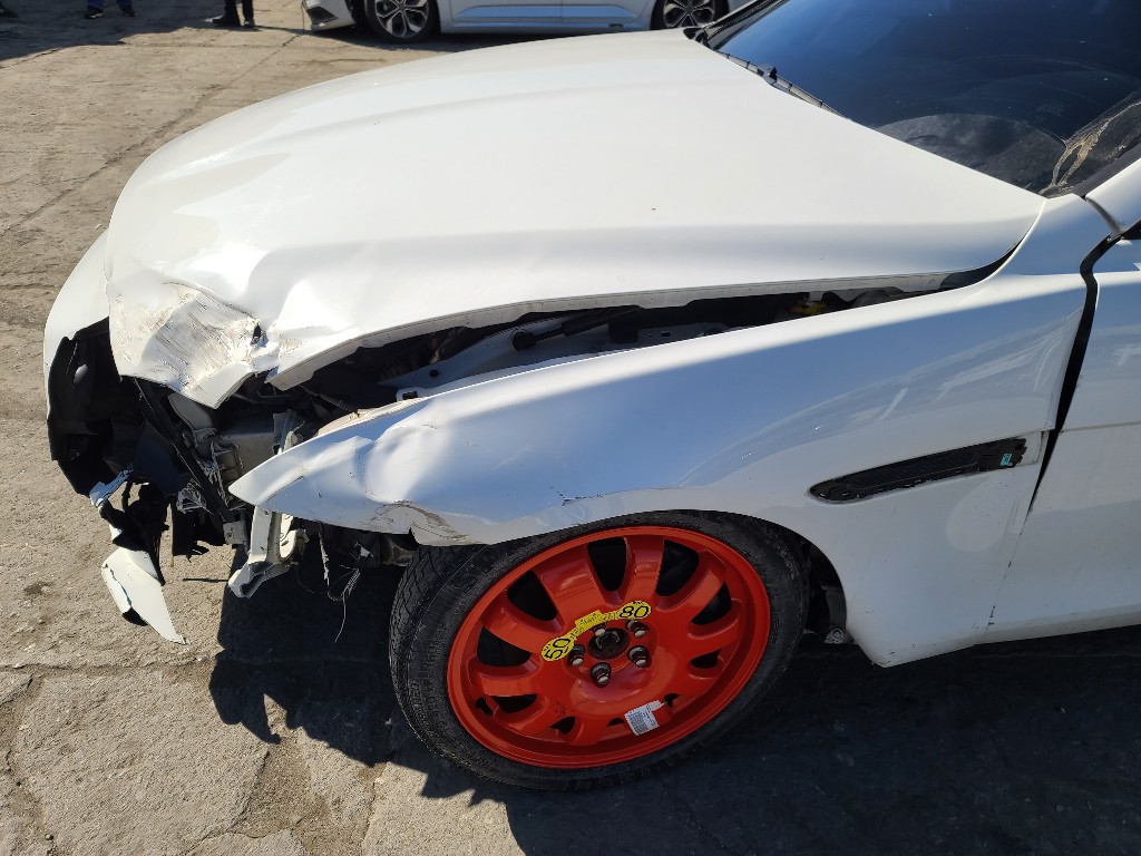 Jaguar Xe 20d 2017 SAJAA4BN8HCP06873 Image 41