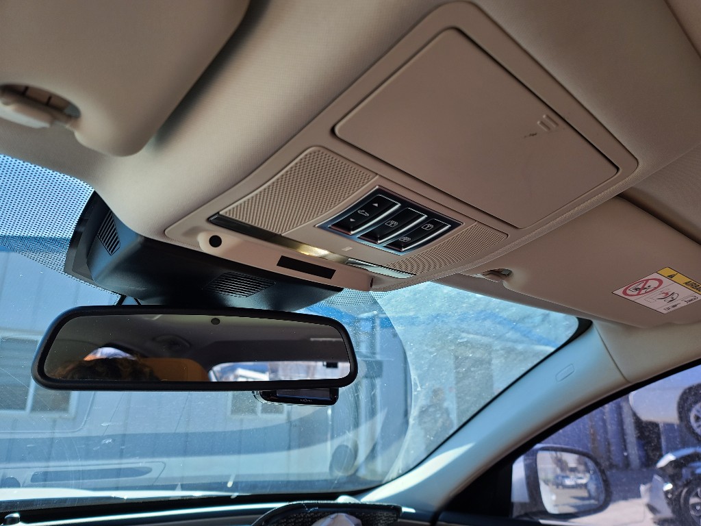 Jaguar Xe 20d 2017 SAJAA4BN8HCP06873 Image 29