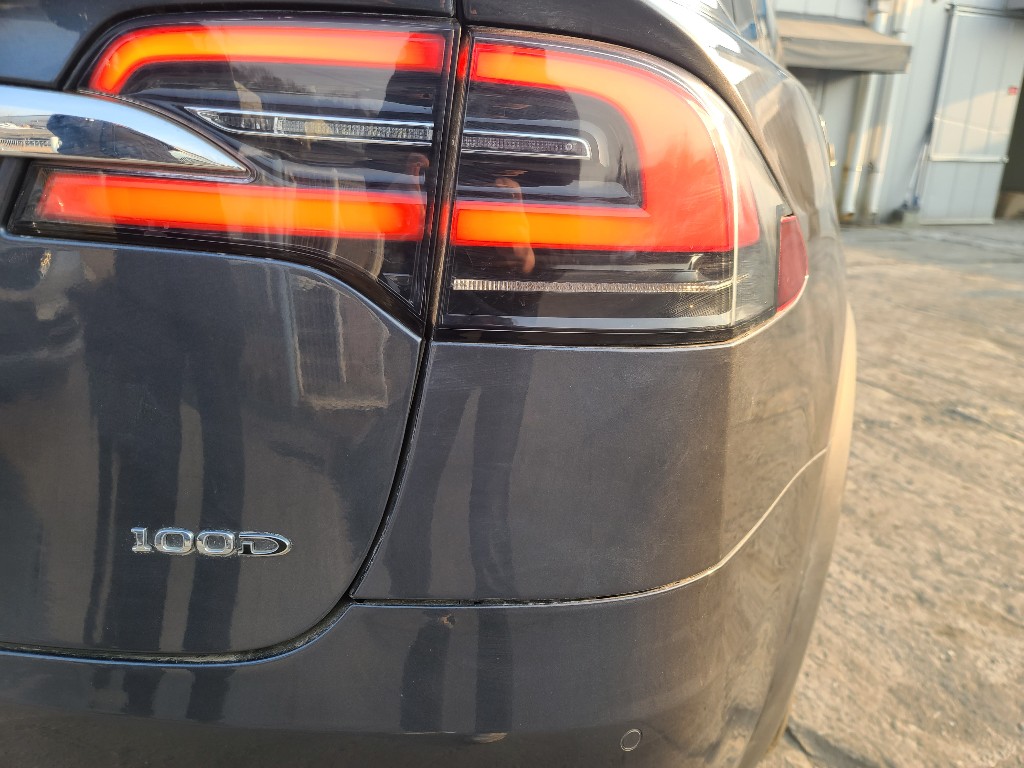 Tesla Others 2018 5YJXCBE23JF131339 Image 56