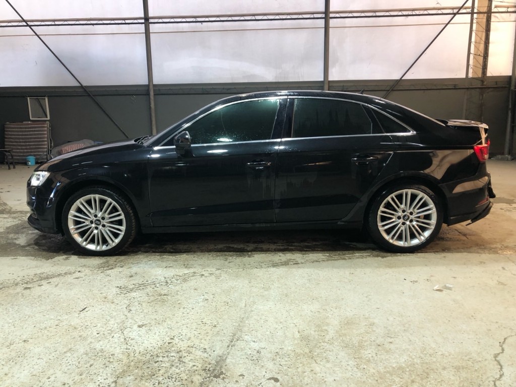 WAUZZZ8V1J1085120 Audi A3