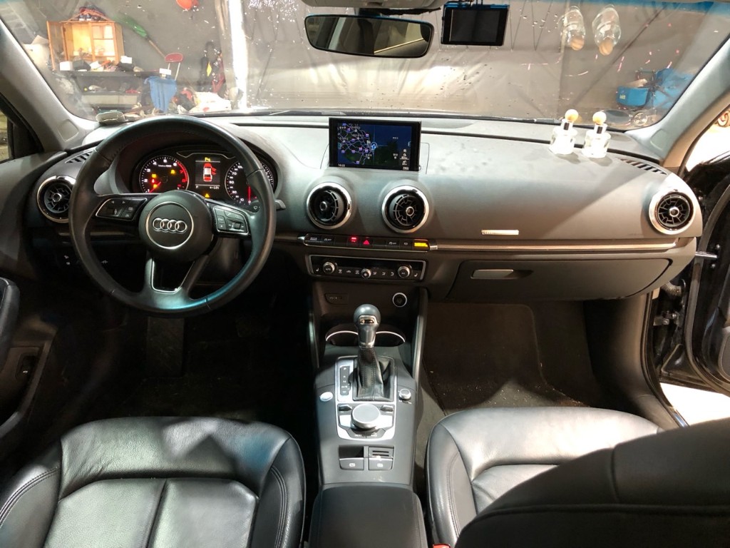 WAUZZZ8V1J1085120 Audi A3