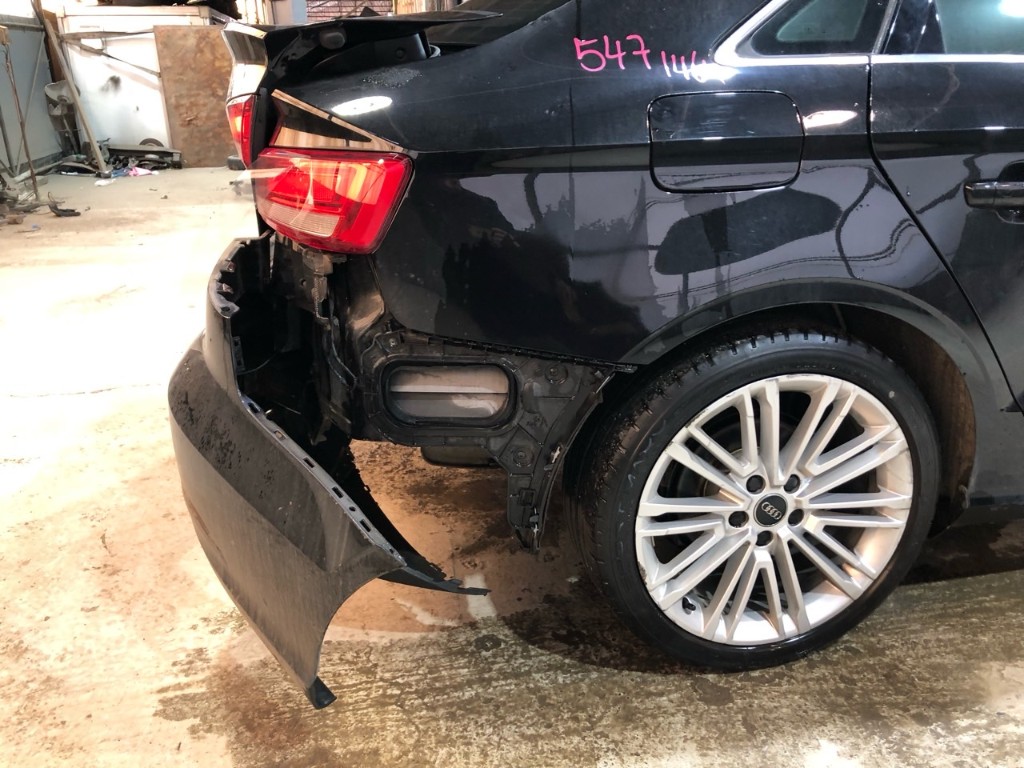 WAUZZZ8V1J1085120 Audi A3
