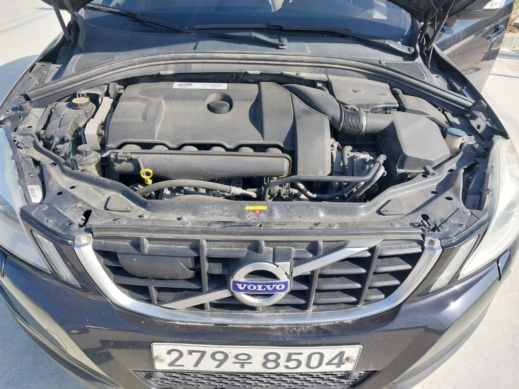 YV1DZ9926A2098439 Volvo XC60