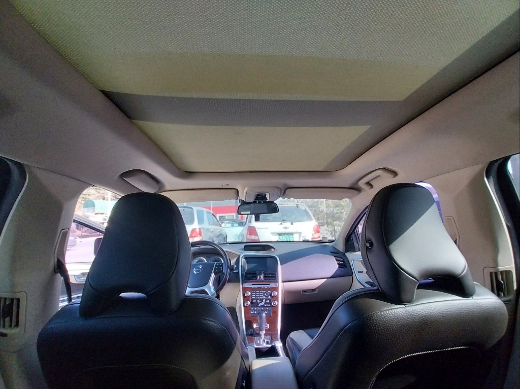 YV1DZ9926A2098439 Volvo XC60