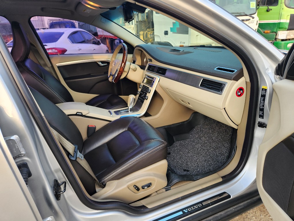 Volvo XC70 2011 YV1BZ70K6B1105626 Image 24