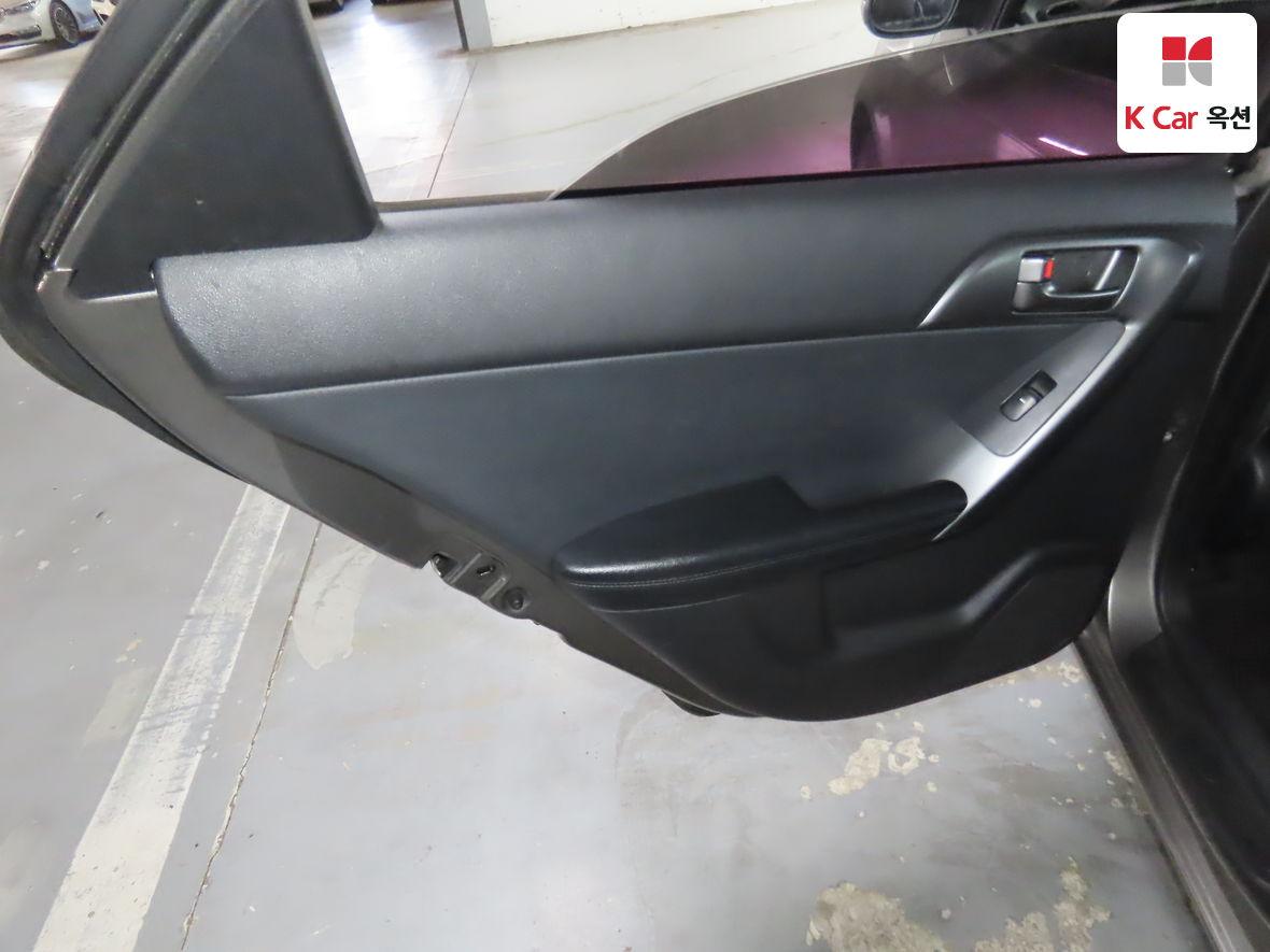 KIA Forte 2011 KNAFU415BBA462047 Image 17