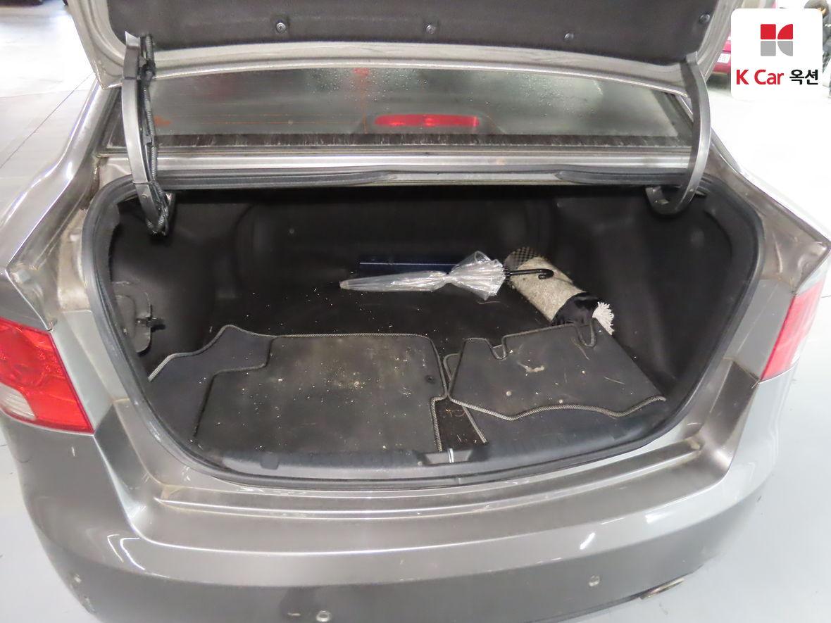 KIA Forte 2011 KNAFU415BBA462047 Image 20