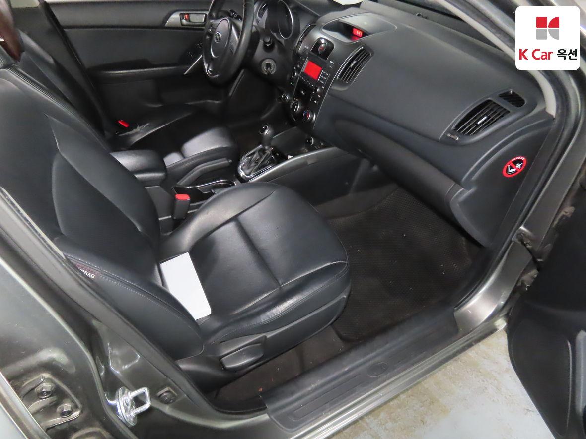 KIA Forte 2011 KNAFU415BBA462047 Image 25