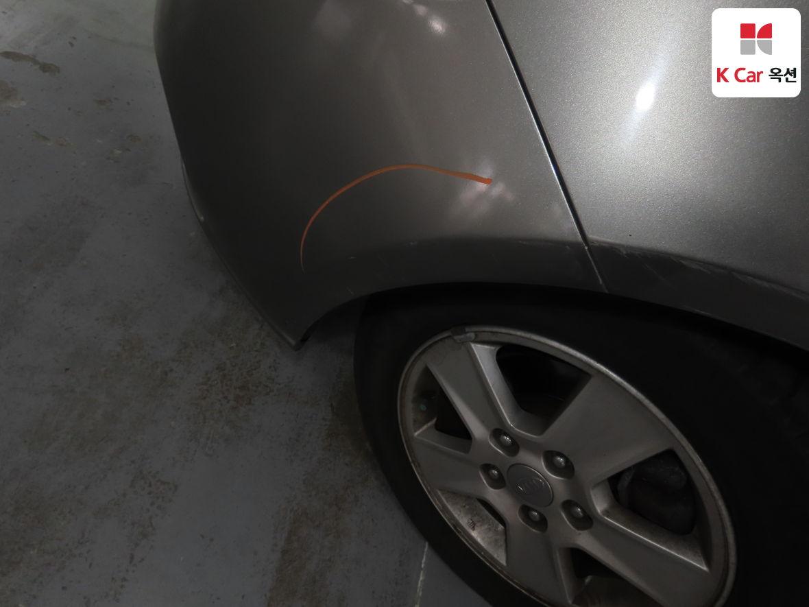 KIA Forte 2011 KNAFU415BBA462047 Image 31
