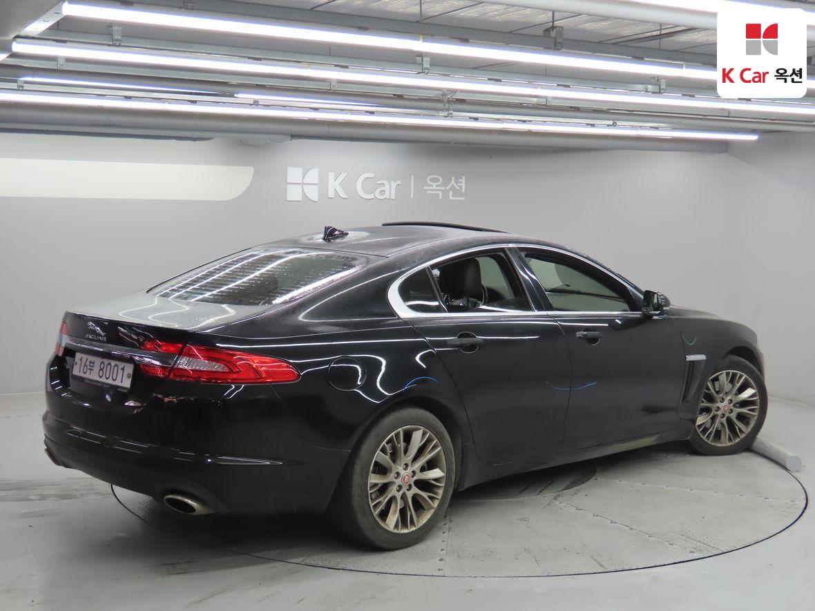 SAJAA0540FNU56171 Jaguar New Xf