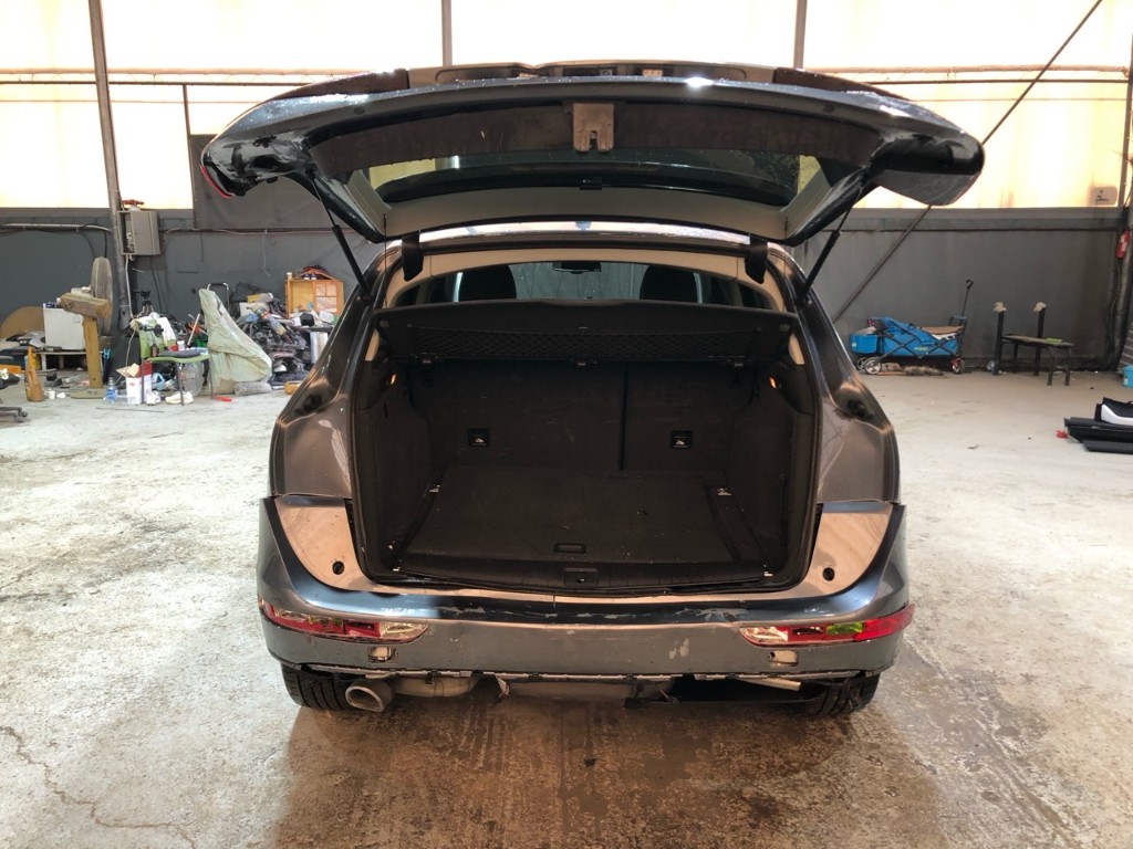 WAUZZZ8RXDA025330 Audi Q5