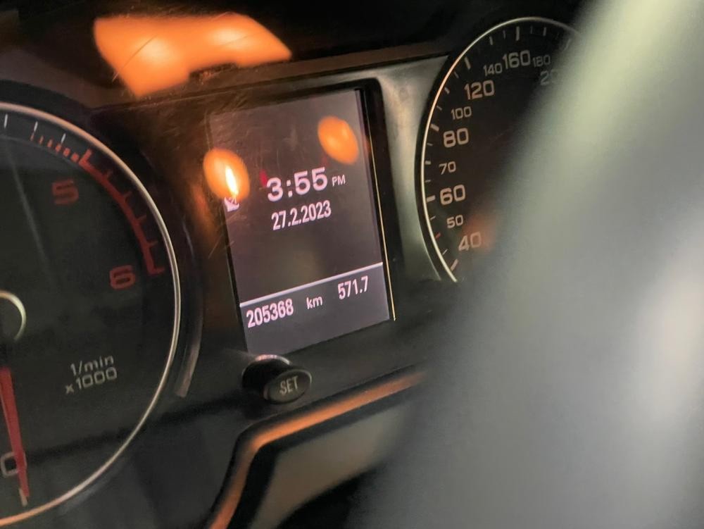 WAUZZZ8RXDA025330 Audi Q5