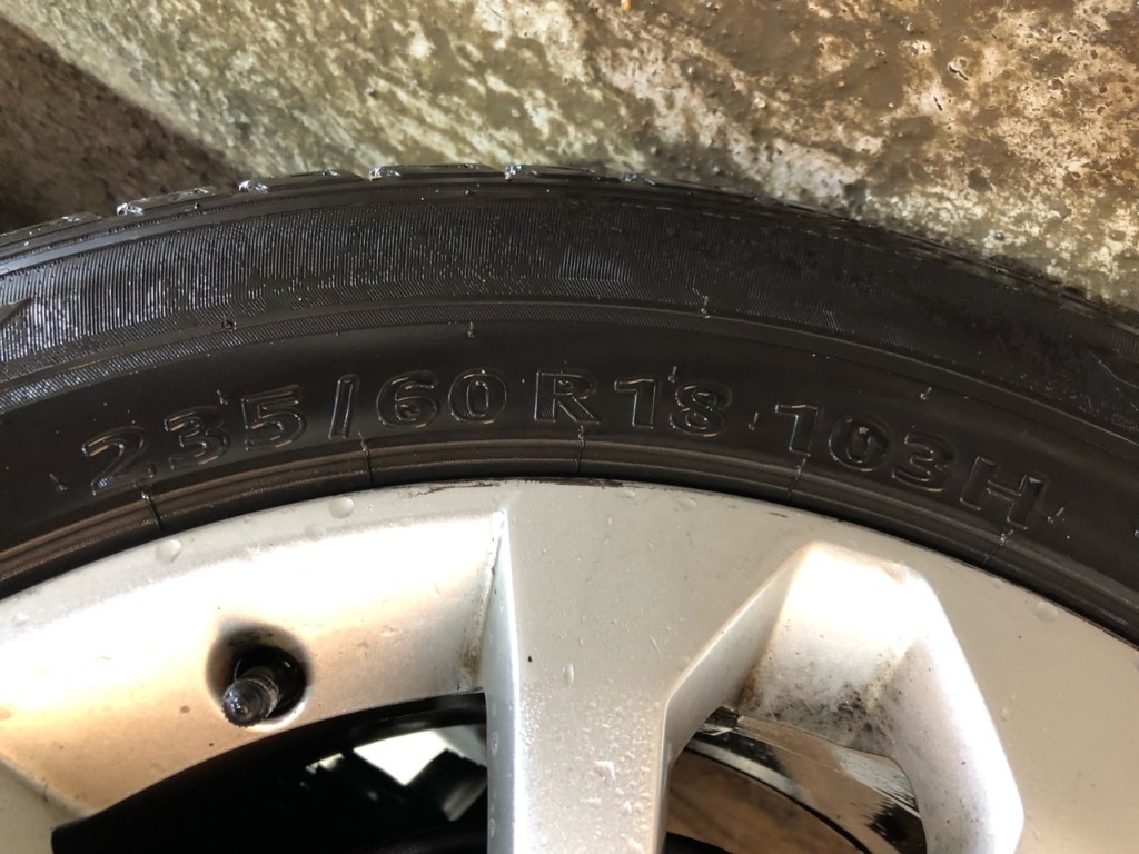 WAUZZZ8RXDA025330 Audi Q5