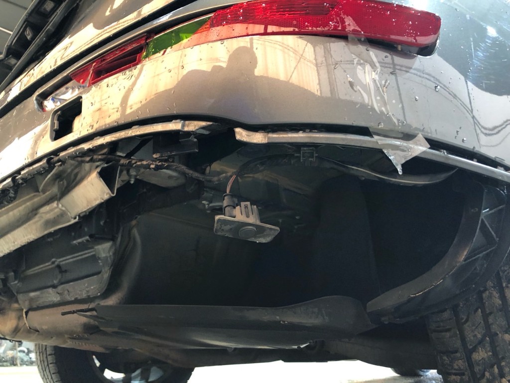 WAUZZZ8RXDA025330 Audi Q5