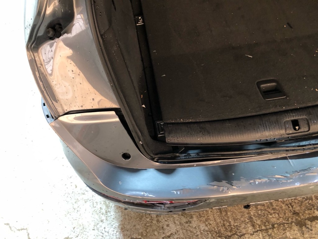 WAUZZZ8RXDA025330 Audi Q5
