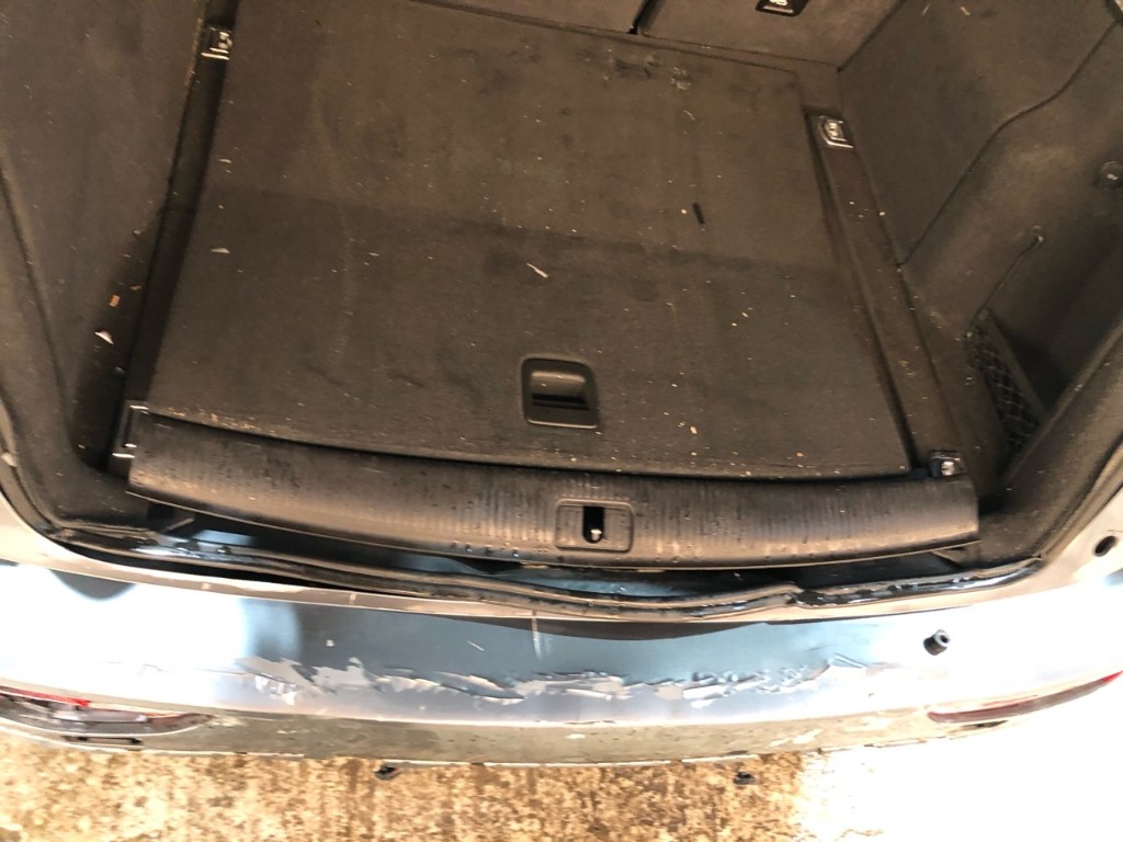 WAUZZZ8RXDA025330 Audi Q5