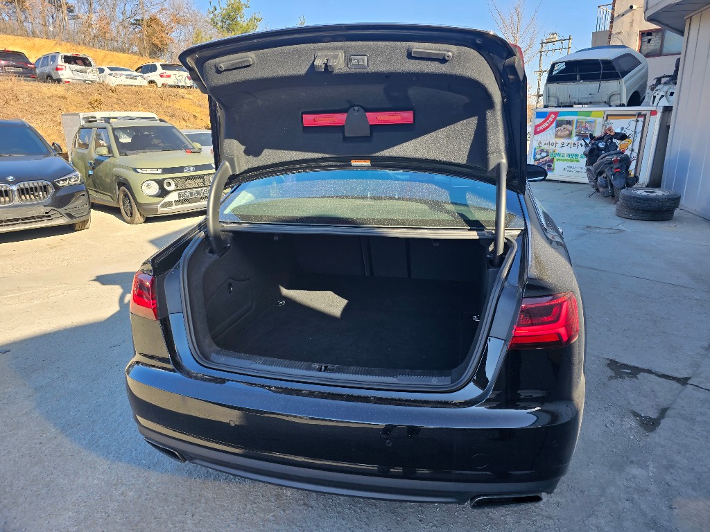 Audi A6 2016 WAUZZZ4G1GN177062 Image 32