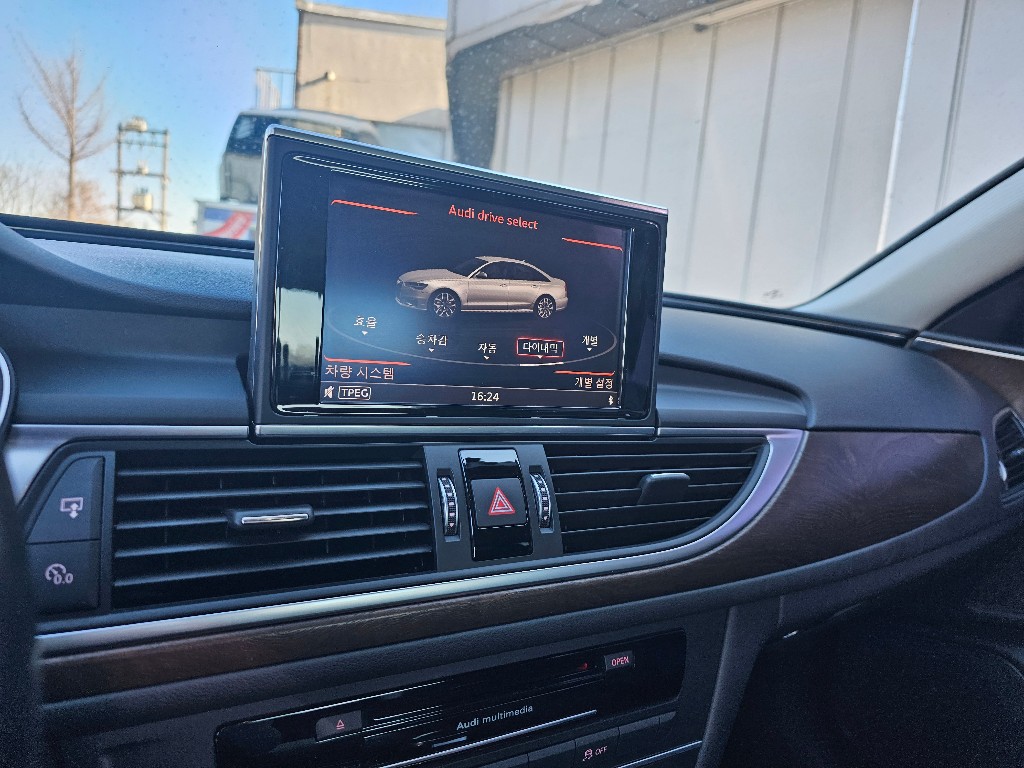 Audi A6 2016 WAUZZZ4G1GN177062 Image 18