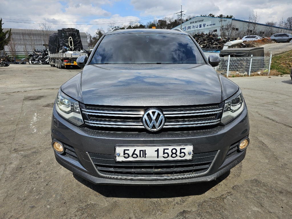 WVGZZZ5NZDW536589 Volkswagen TIGUAN