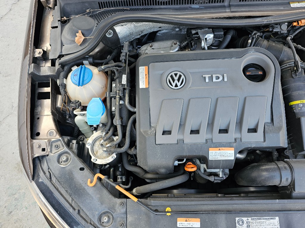 Volkswagen JETTA 2014 WVWZZZ16ZEM002124 Image 8