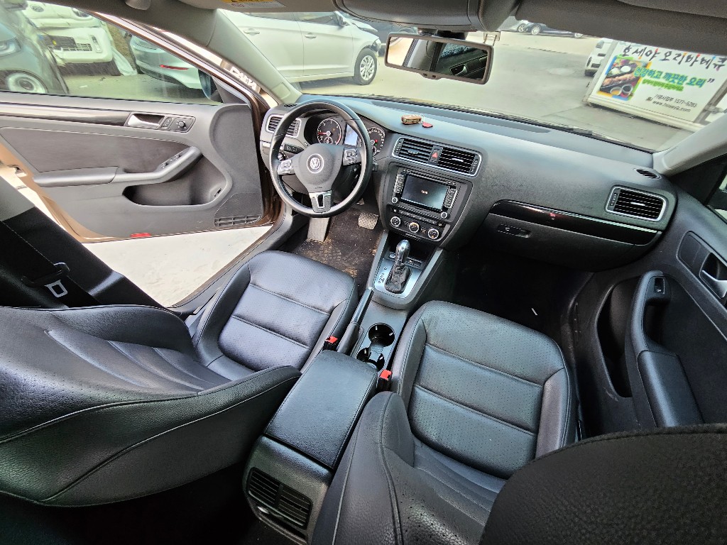 Volkswagen JETTA 2014 WVWZZZ16ZEM002124 Image 16