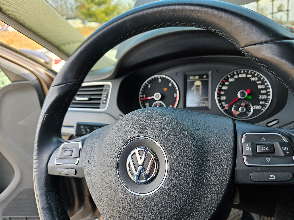 Volkswagen JETTA 2014 WVWZZZ16ZEM002124 Image 18